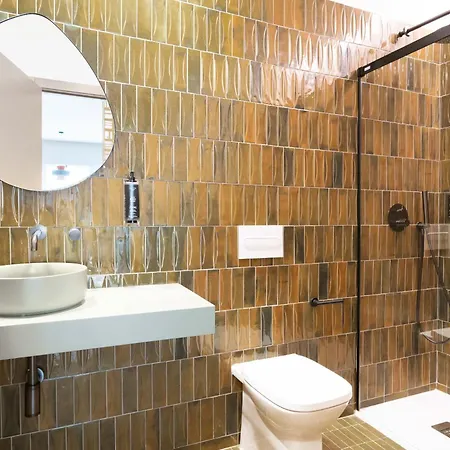 Limehome Calle Pureza * セビリア